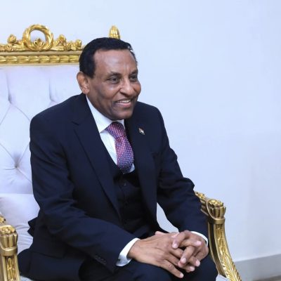 كامل ادريس
